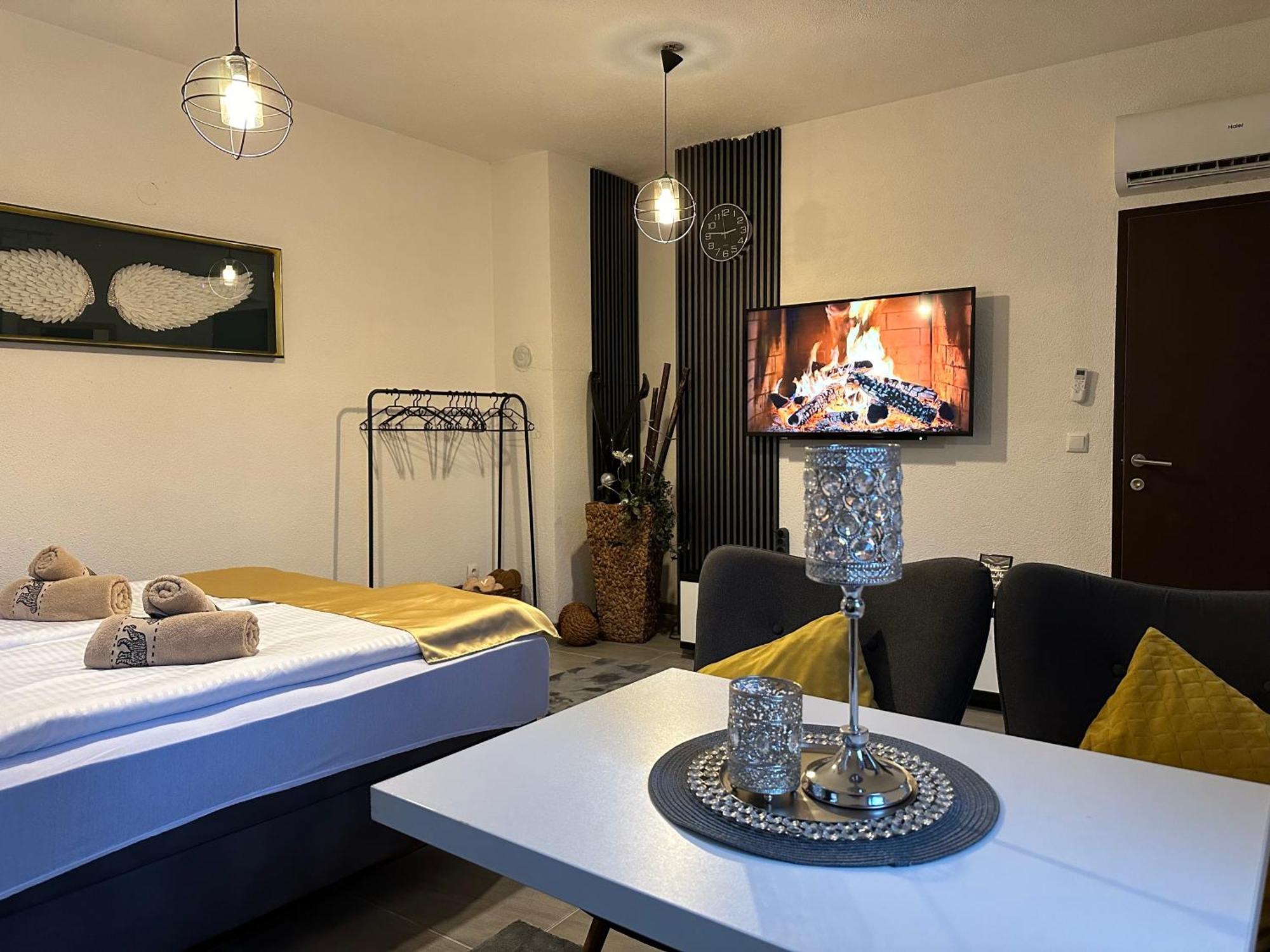 Old Town Apartamento *